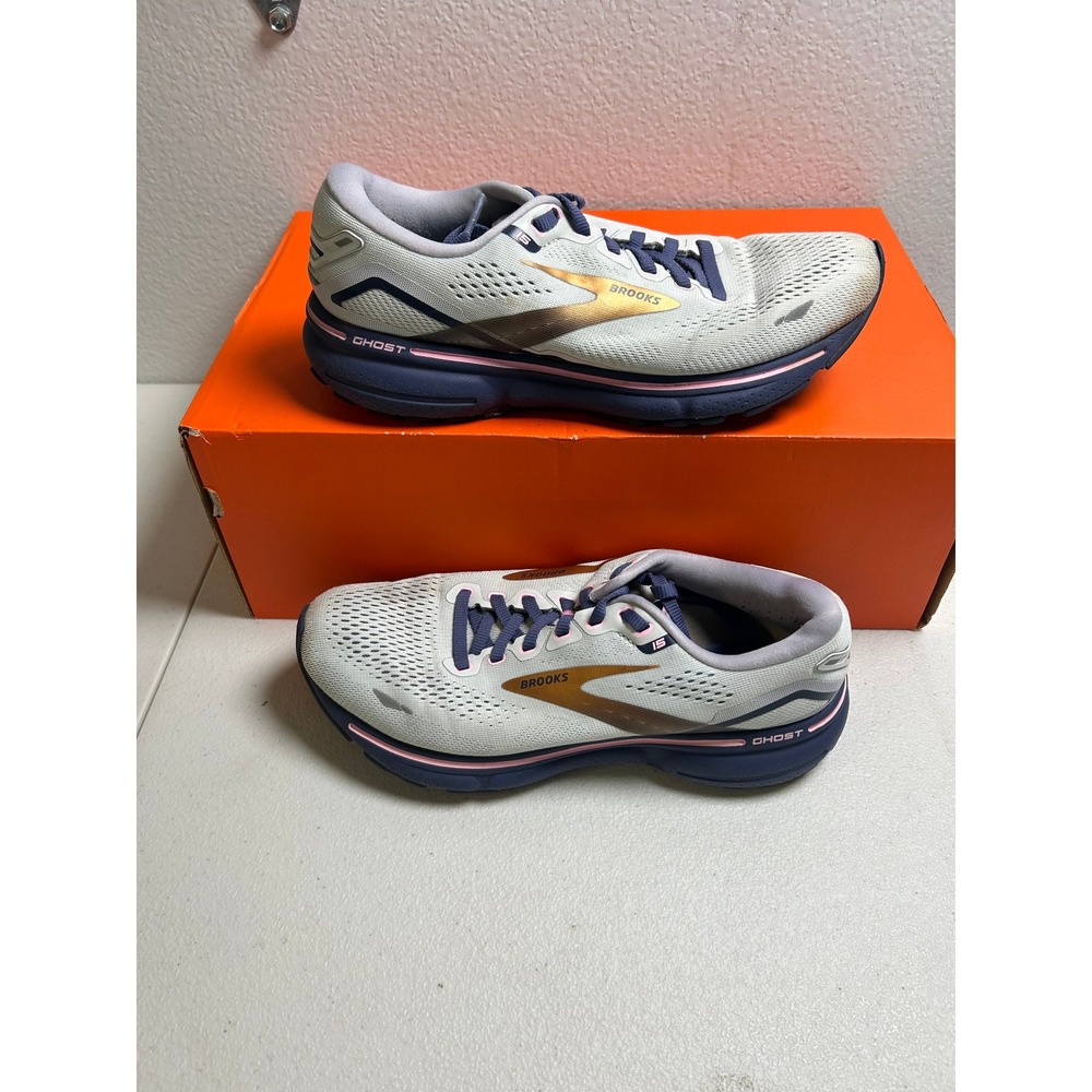 Brooks Running Shoes Oyster Yucca Copper Size 8 #3022